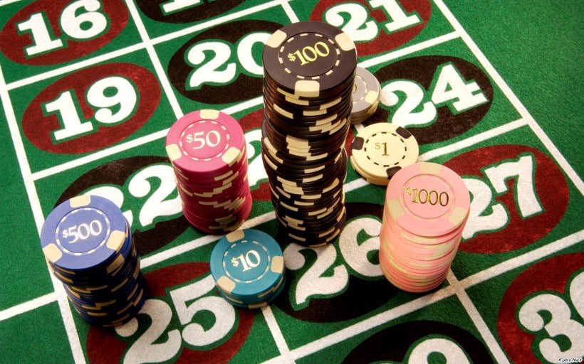 kera288 slot live dealer studio in Jakarta with multi-camera setup and professional blackjack table